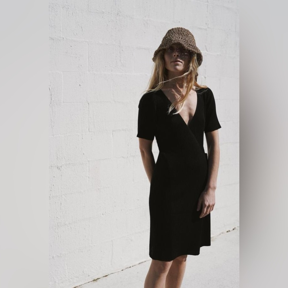 St. Agni Anais Wrap Dress in XS black